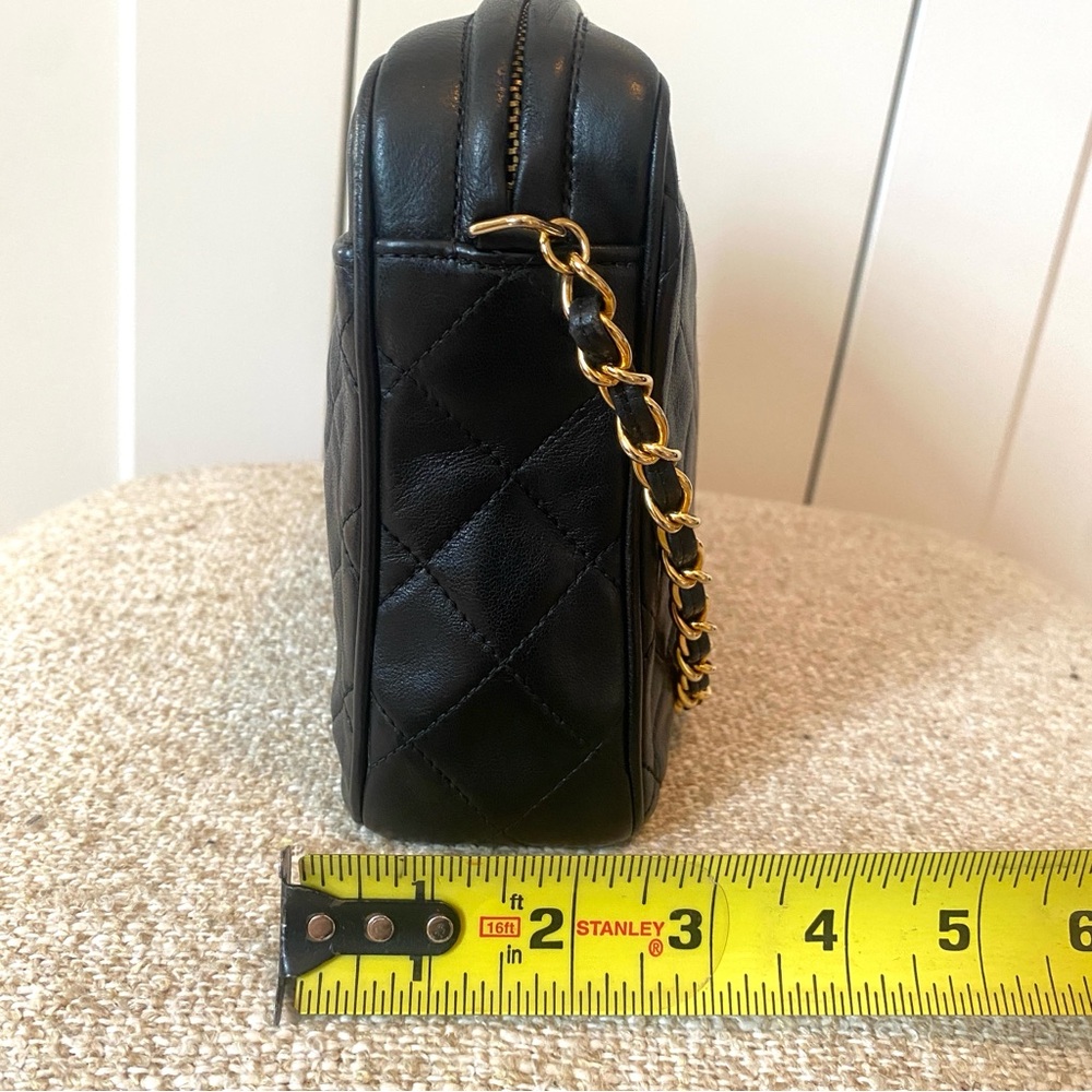 Chanel Vintage Crossbody Bag-EUC - Picture 10 of 16